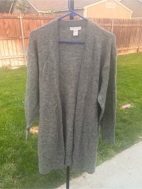 H&M medium warm cardigan